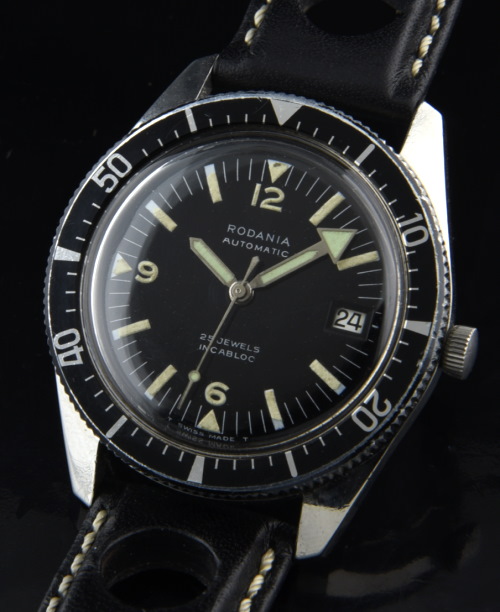 1960s Rodania stainless steel dive watch with original dial, hands, turning bezel, triangular minute hand, and automatic winding movement.