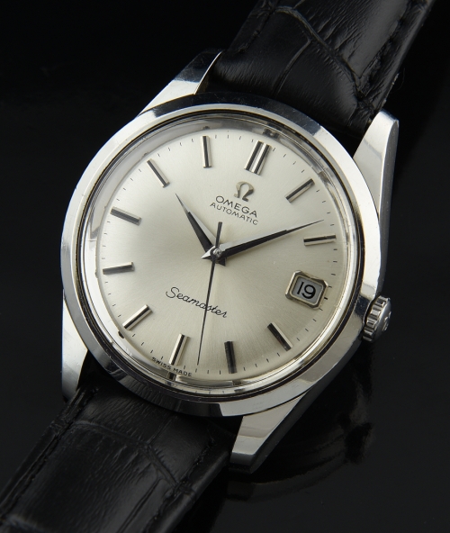 1967 Omega Seamaster stainless steel watch with original dial, case, Dauphine hands, crystal, winding crown, and clean caliber 555 movement.