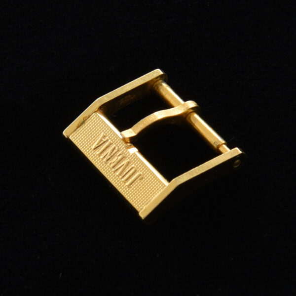 This is a vintage gold-plated Juvenia buckle measuring 14.2mm inside.