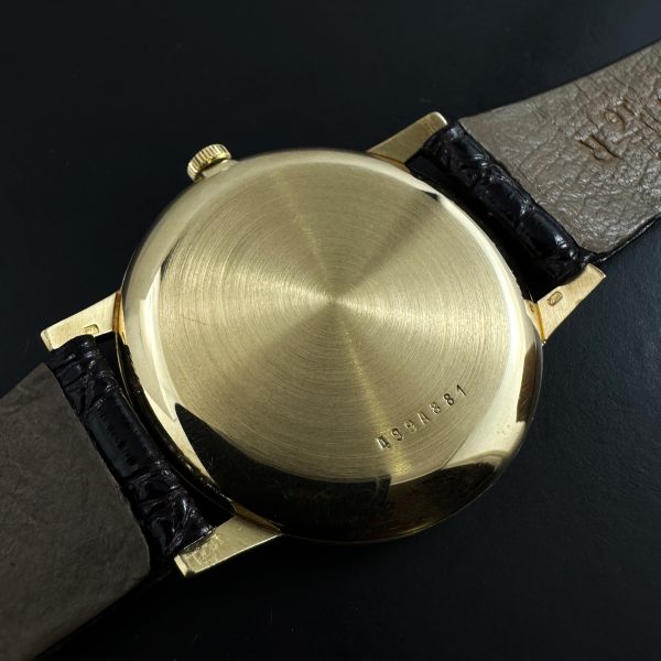 Here is a 1960s 7.5mm thin 34mm 18k solid gold Zenith manual winding watch known as the Stellina.