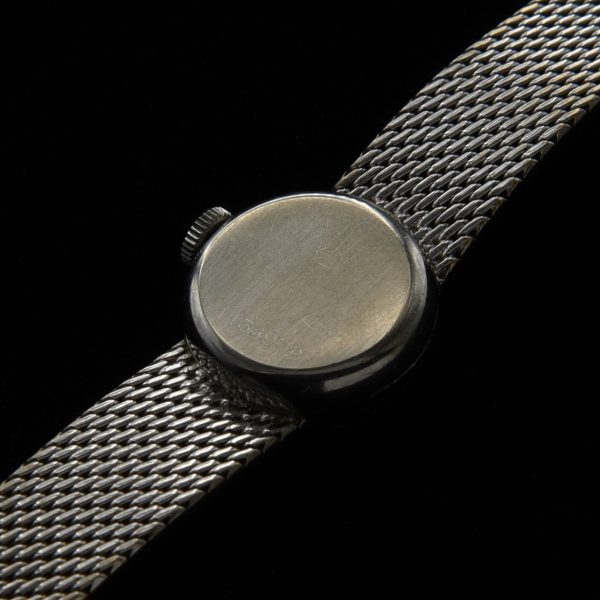 Here is an amazingly preserved solid 18k white gold 1960s ladies Rolex that has been stored for many years and lightly worn.