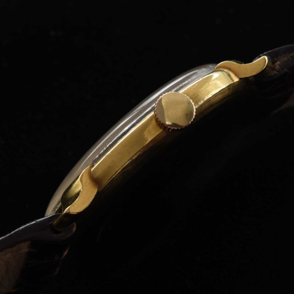 This is the rarest of all the Rolex watches I have posted this year. This ref. 4118 solid-18k-gold Rolex is chronometer grade with its very fine (and just serviced) manual winding 18 jewel Rolex movement having six adjustments.