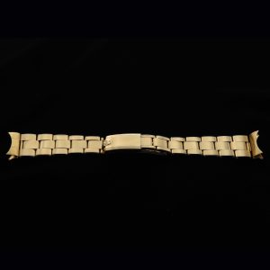 This is an uncommon 1972 19mm Rolex 14k-gold-filled-riveted bracelet displaying very fine condition.