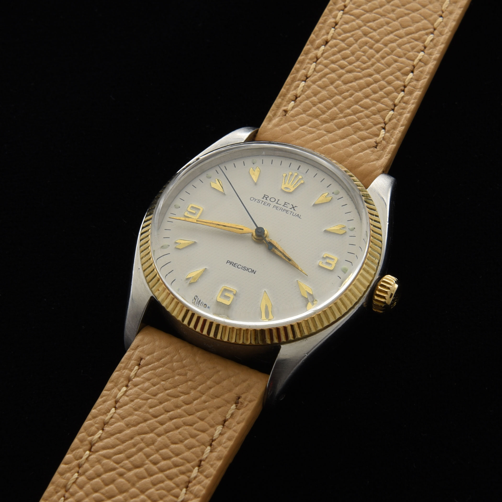 This 34mm Rolex Oyster Perpetual was recently serviced and operating perfectly. The automatic-winding caliber 1530 movement alone is worth $2500.