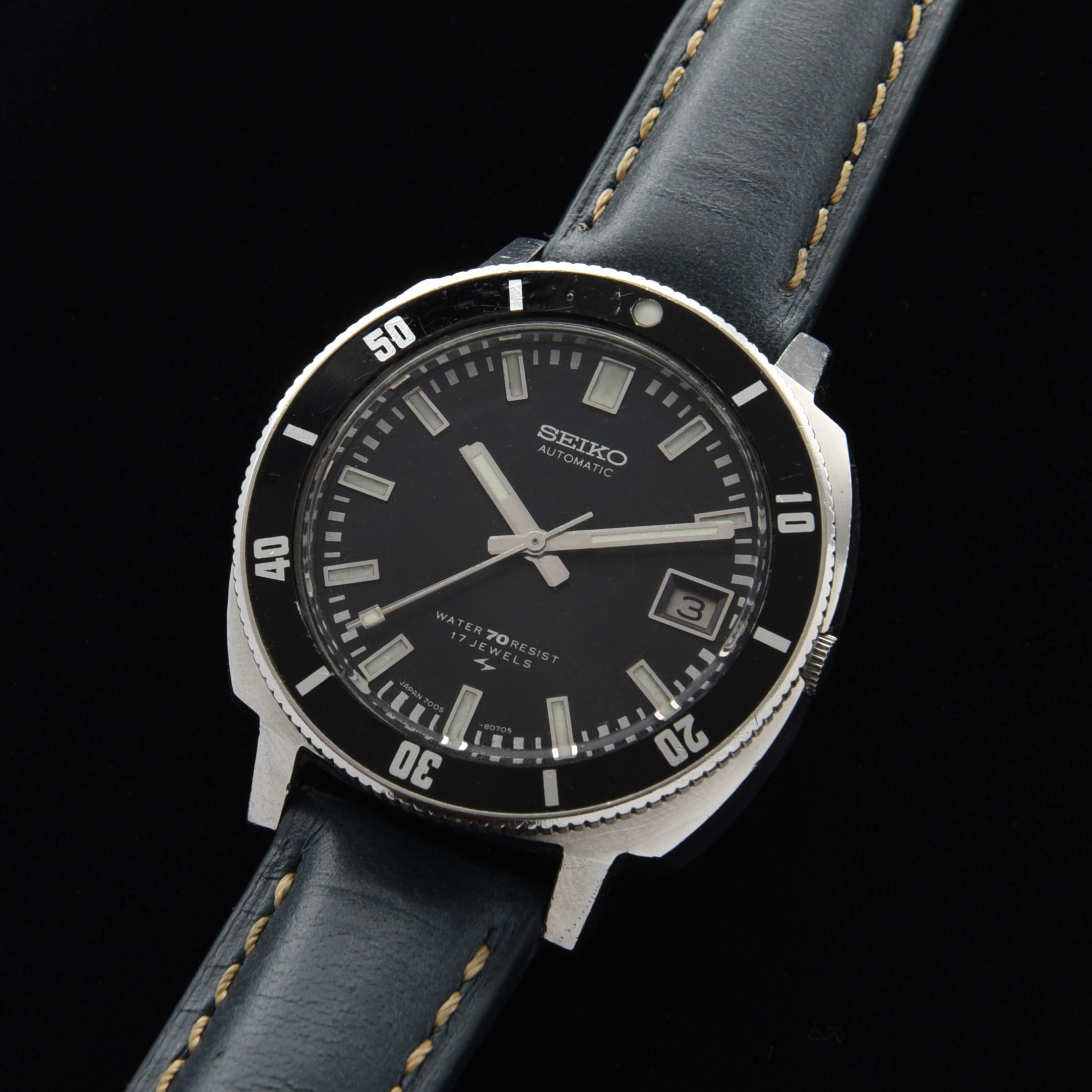 Don't let the name fool you, as this is a very desirable and collectable vintage, circa 1974 Seiko. This Seiko 7005-8052 Diver is known as the “Poor Man’s 62MAS”.